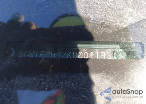 2019 Honda Passport Touring z USA, uszkodzony, nr VIN 5FNYF8H92KB001173